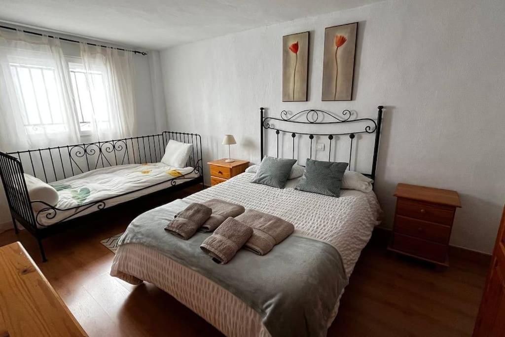 Holiday home Casa De 5 Hasta 9 Plazas, La Casilla En Durcal, Granada Durcal